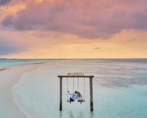 sunset_swing_guest1600x900 beach swing at kuredu resort & spa maldives