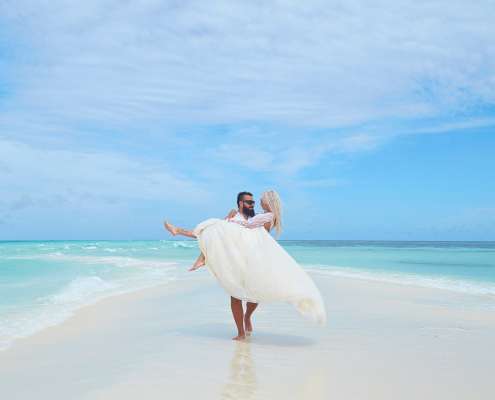 Weddings at Kuredu Maldives Sandbank