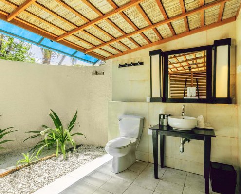 KUR_Premium_Beach_Bungalow_2025_replace(2)_1600x900 premium beach bungalow bathroom at kuredu in the maldives